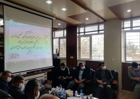 جلسه شورای آموزش وپرورش شهرستان در شهرداری گلشن